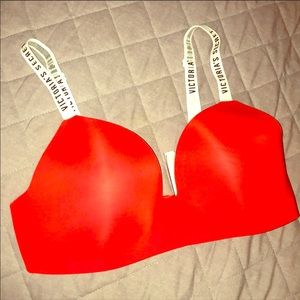 Victoria’s Secret-PINK, Red bra NWOT